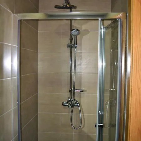 Just Quarto em Acomodações Particulares Castro Laboreiro